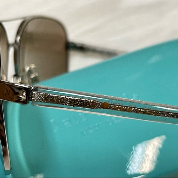 KATE SPADE ♠️ AVIATOR SILVER FRAME SUNGLASSES NEW IN ORIGINAL BOX - Picture 11 of 16